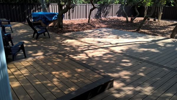 Trex Transcend Havana Gold deck