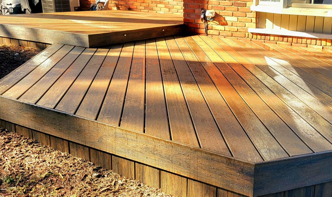 Trex Enhanced Coastal Bluff deck in Grosse Pointe, MI