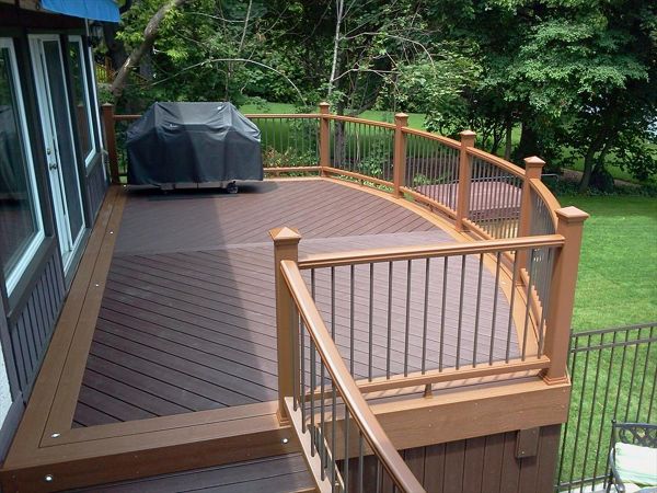 Trex Transcend Vintage Lantern Tree House Brown Composite Decking Ottawa, Manotick, Carleton Place, Ontario
