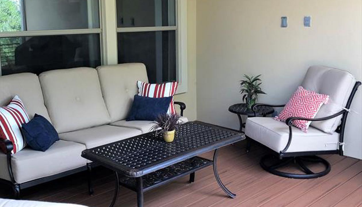 Trex Transcend Tiki Torch custom deck, Austin, Texas