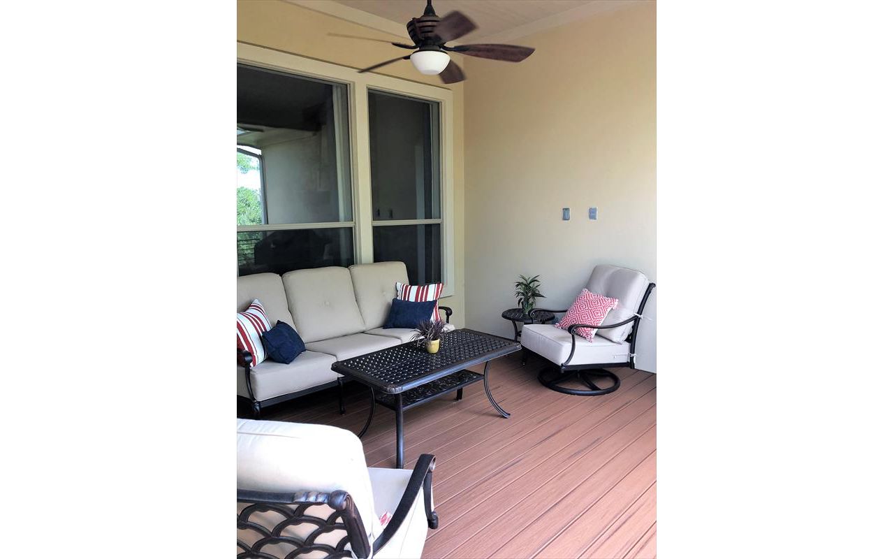 Trex Transcend Tiki Torch custom deck, Austin, Texas