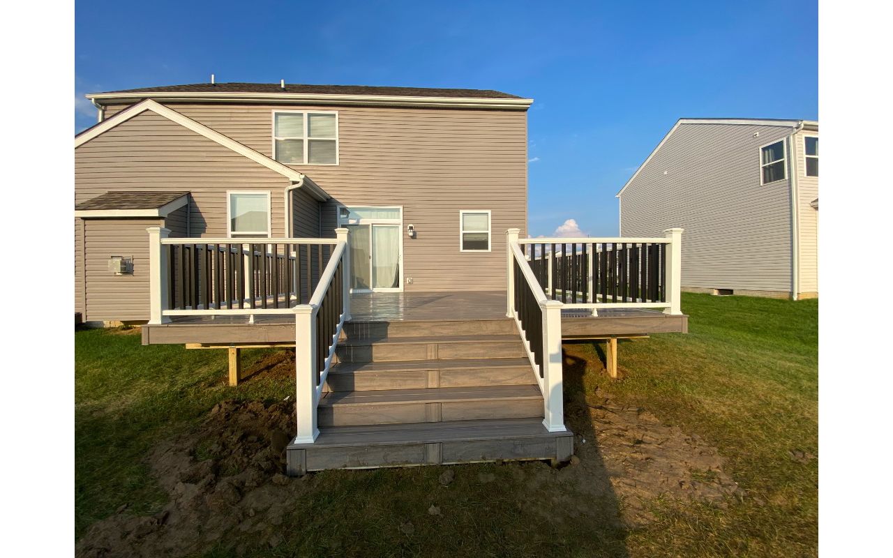 Rocky Harbor with Transcend railing in the color of white.