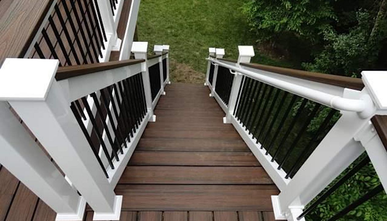 Trex Transcend Spice Rum Decking