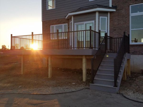 Ambleside Model, Mason, Ohio M/I Homes  Trex Decking w/ Trex Reveal Rails