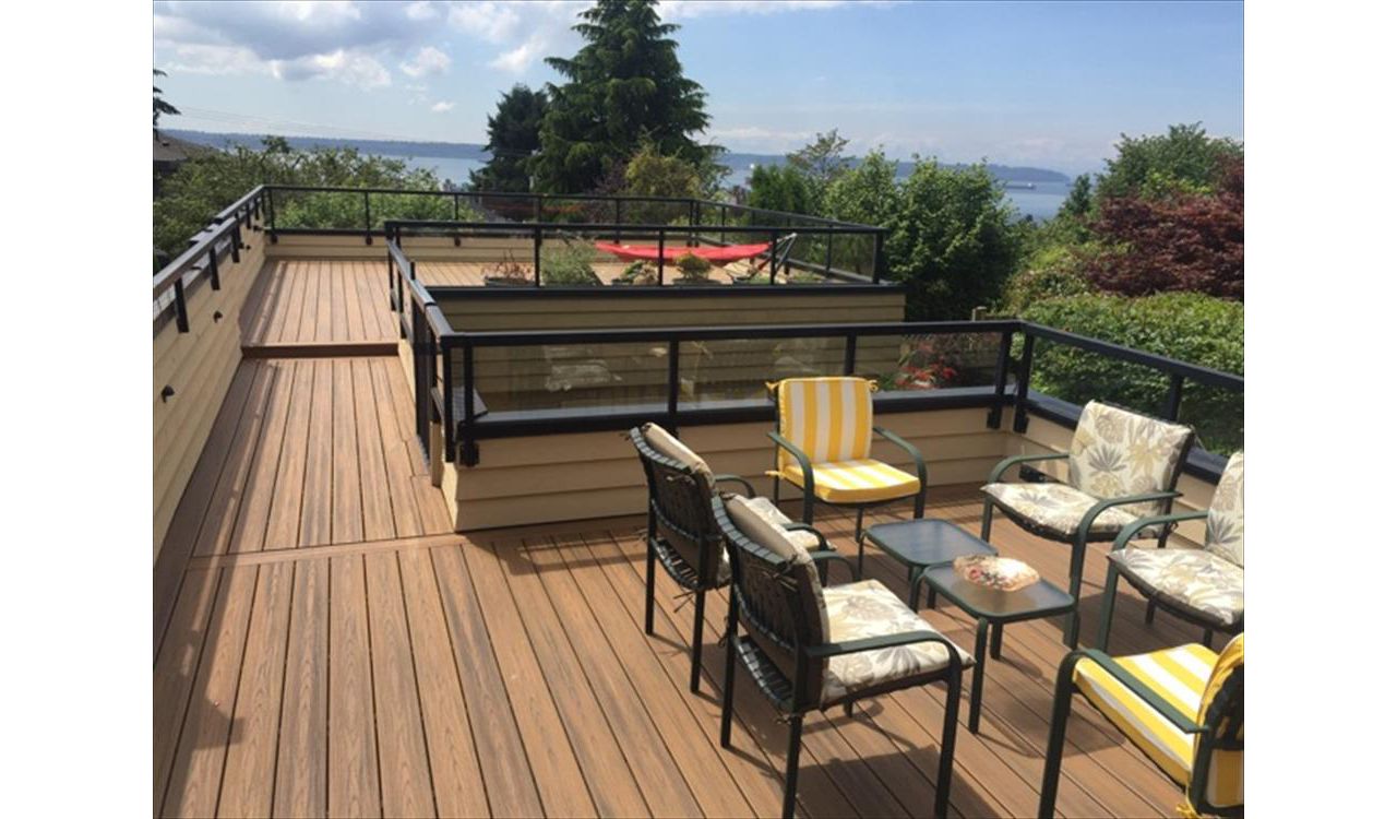Trex composite deck. Rooftop deck Vancouver Lower Mainland