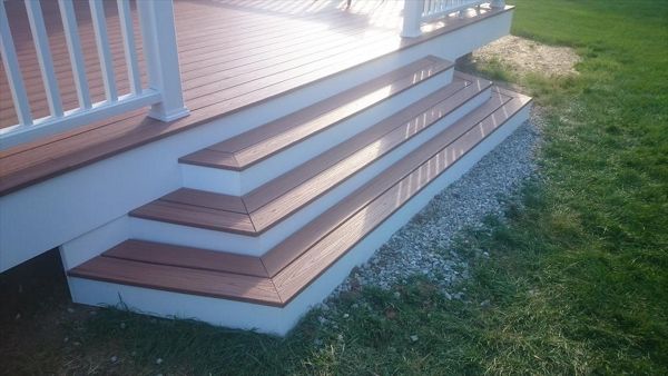 Flared Stadium Steps