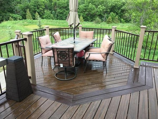 Chanhassen, MN VL border SR field color, bronze rail