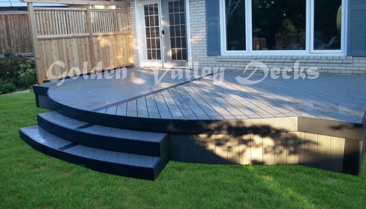 Trex select pebble grey and Winchester grey