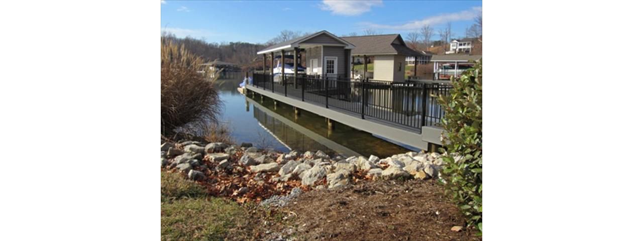 Smith Mountain Lake