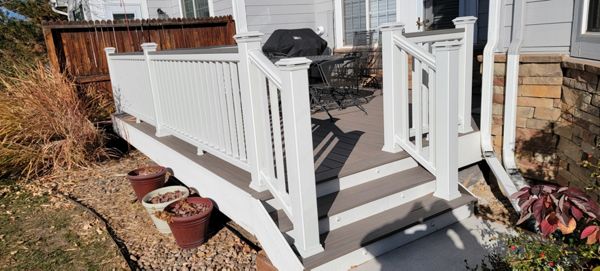 Lineage Biscayne -Transcends Rail - Cocktail rail - lights