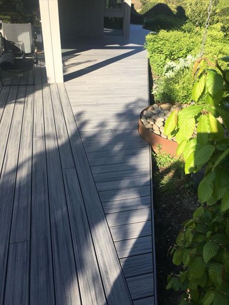 Huf Haus Project Kent Island Mist