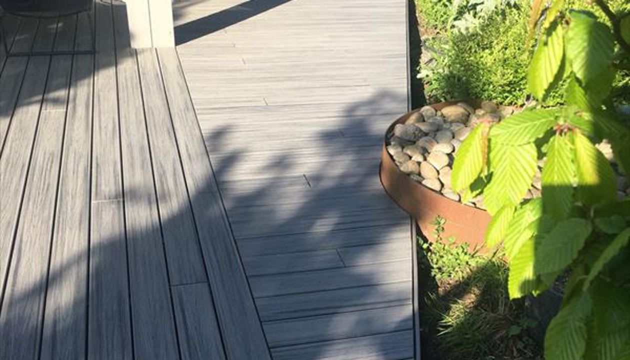 Huf Haus Project Kent Island Mist