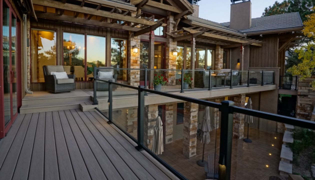 Trex Transcend Rope Swing with Trex Signature Glass Railing Castle Pines Color