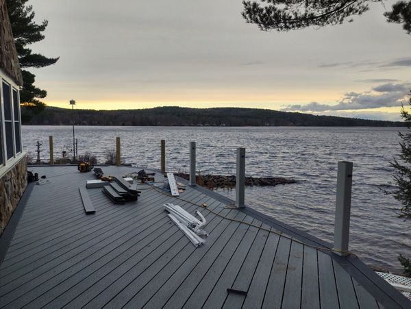 Pebble Grey curved deck 2021