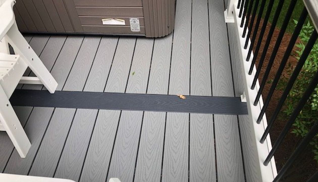 Trex Select Winchester Grey breaker board is a great visual change and mix of color on this project