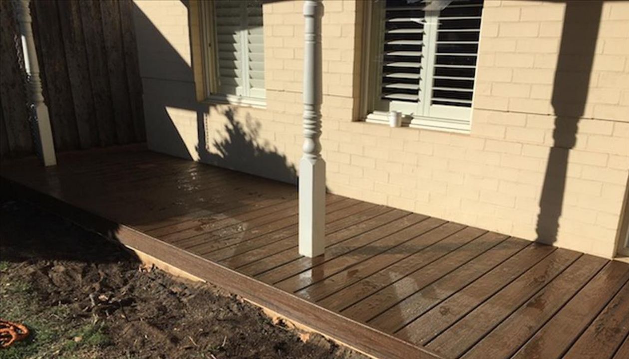 Decking Trex out the front of house