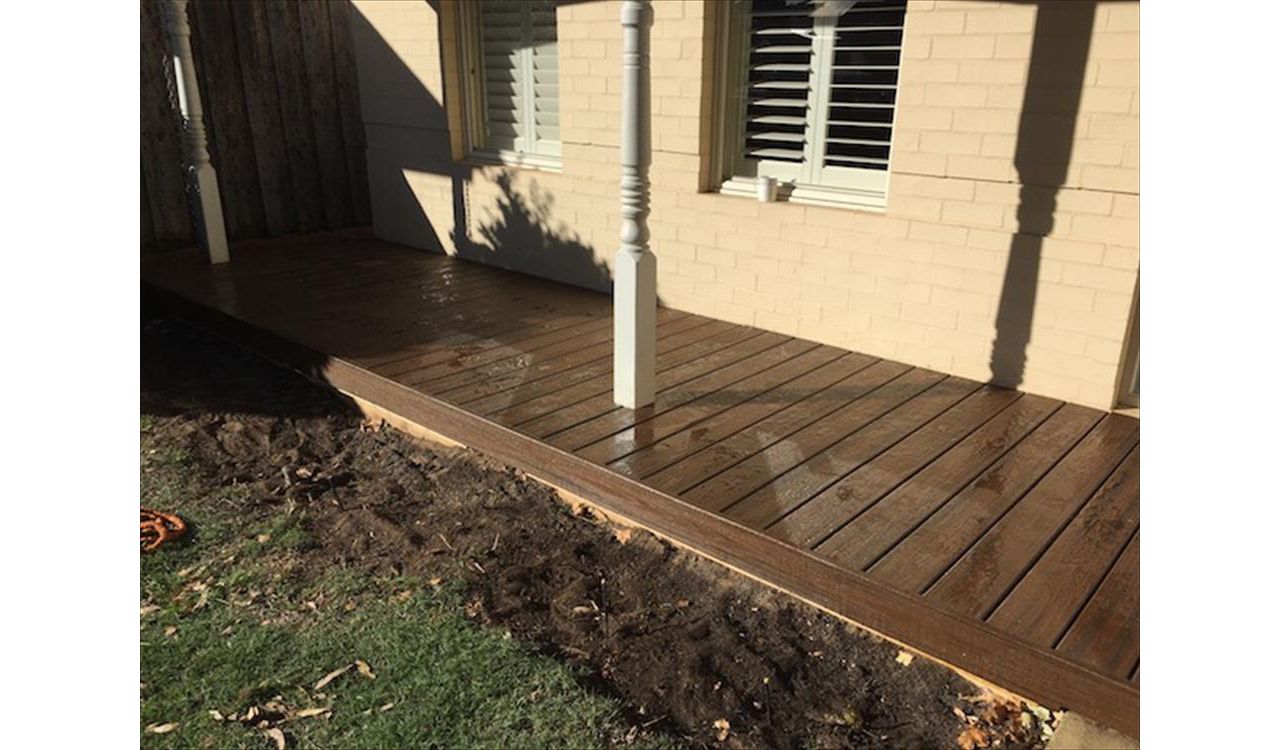 Decking Trex out the front of house