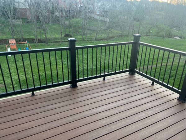 20x12 Saddle with 15 Steps Black Rail