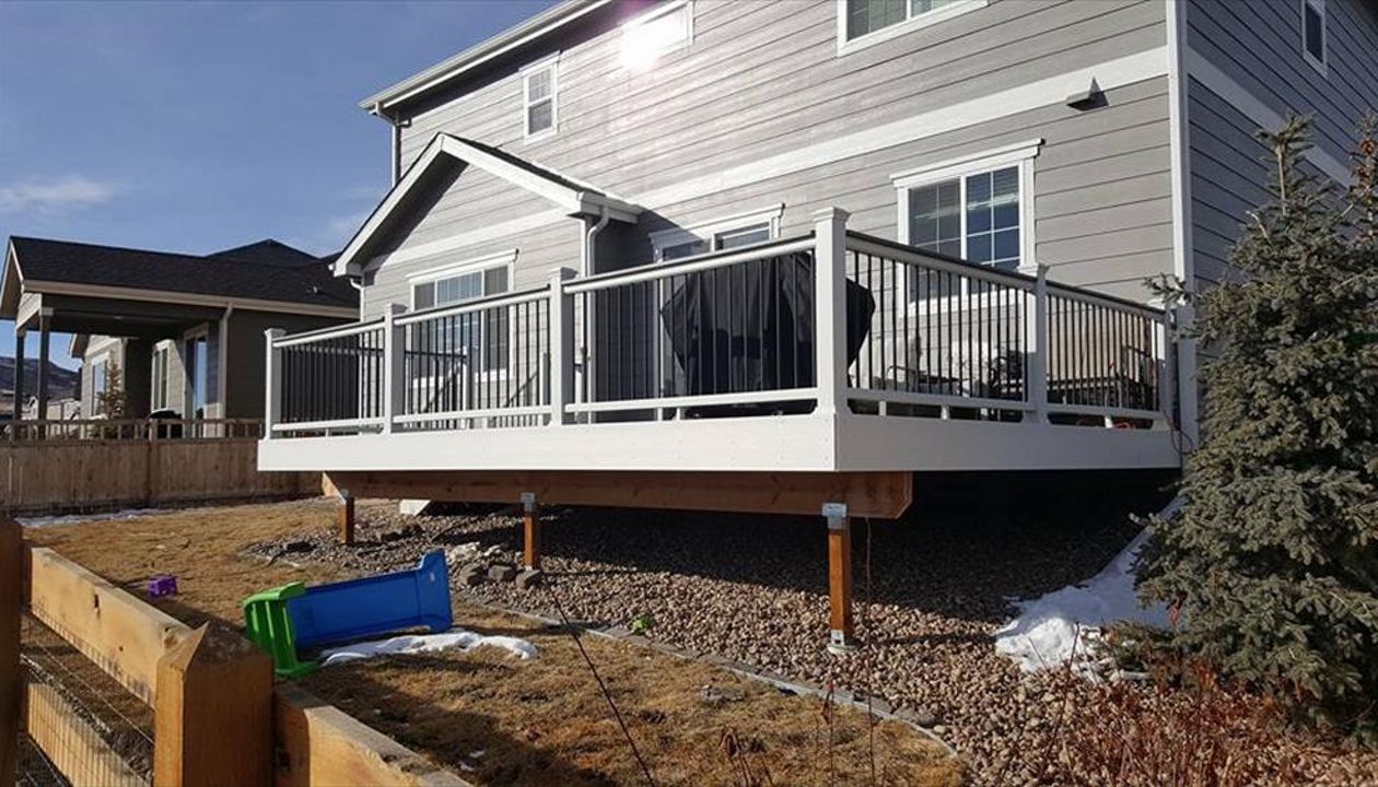 Trex Transcend Deck and Rail Meadows, Castle Rock