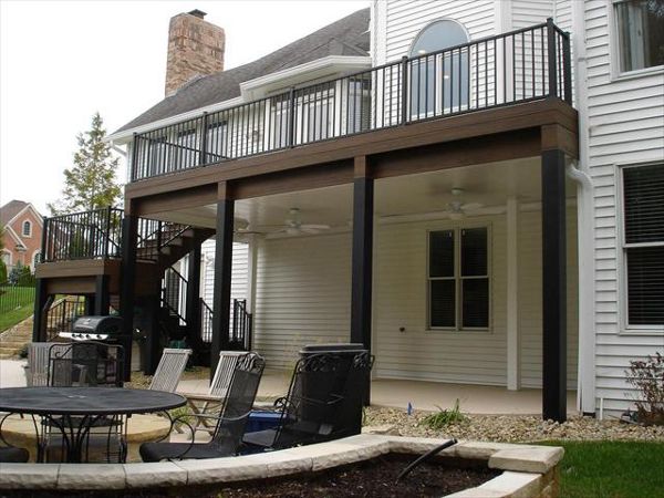 Trex Spiced Rum decking, Missouri