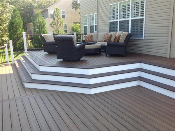 Multi level Trex deck with white risers
