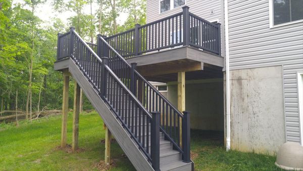 Trex Transcend Island Mist decking w/ Trex Transcend composite railing. Milford, OH