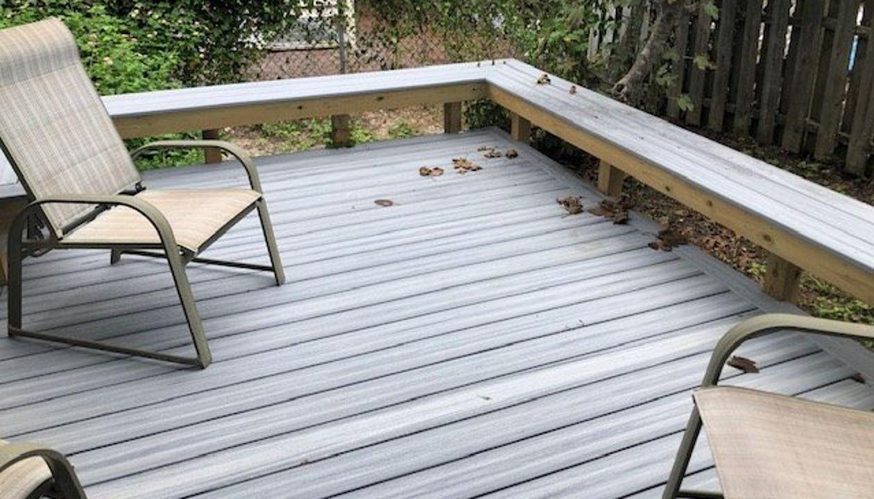 This Trex Enhance Naturals Foggy Wharf deck is best spot to hang out with friends of drop your beach gear & get a beverage after a long, hot day