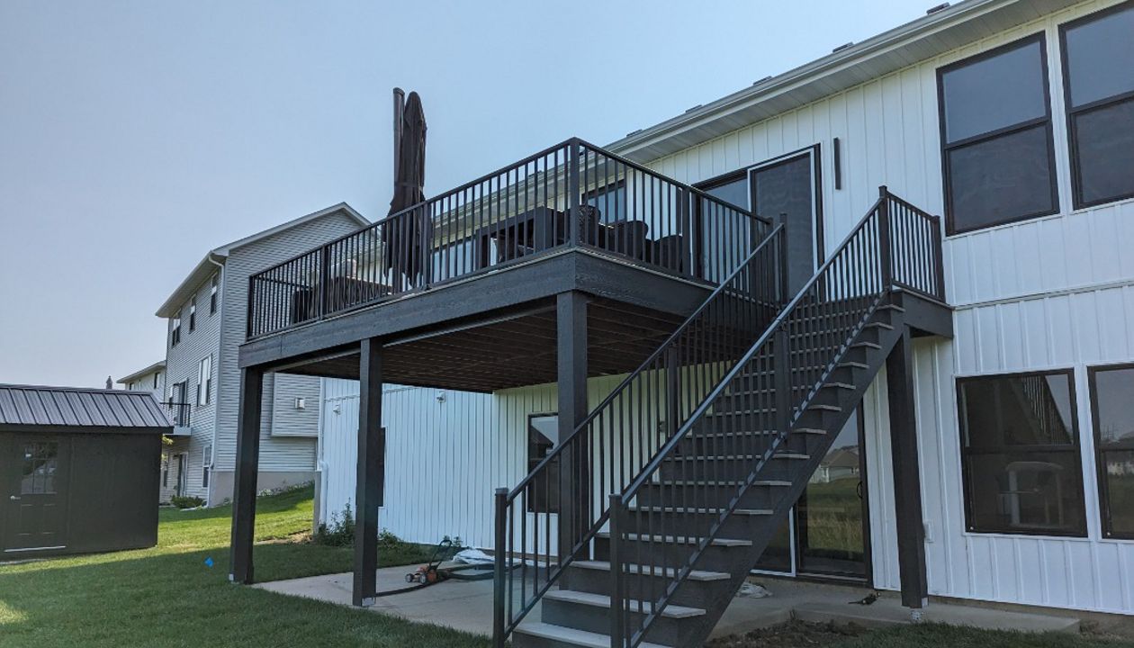 Trex Transcend Lineage Biscayne