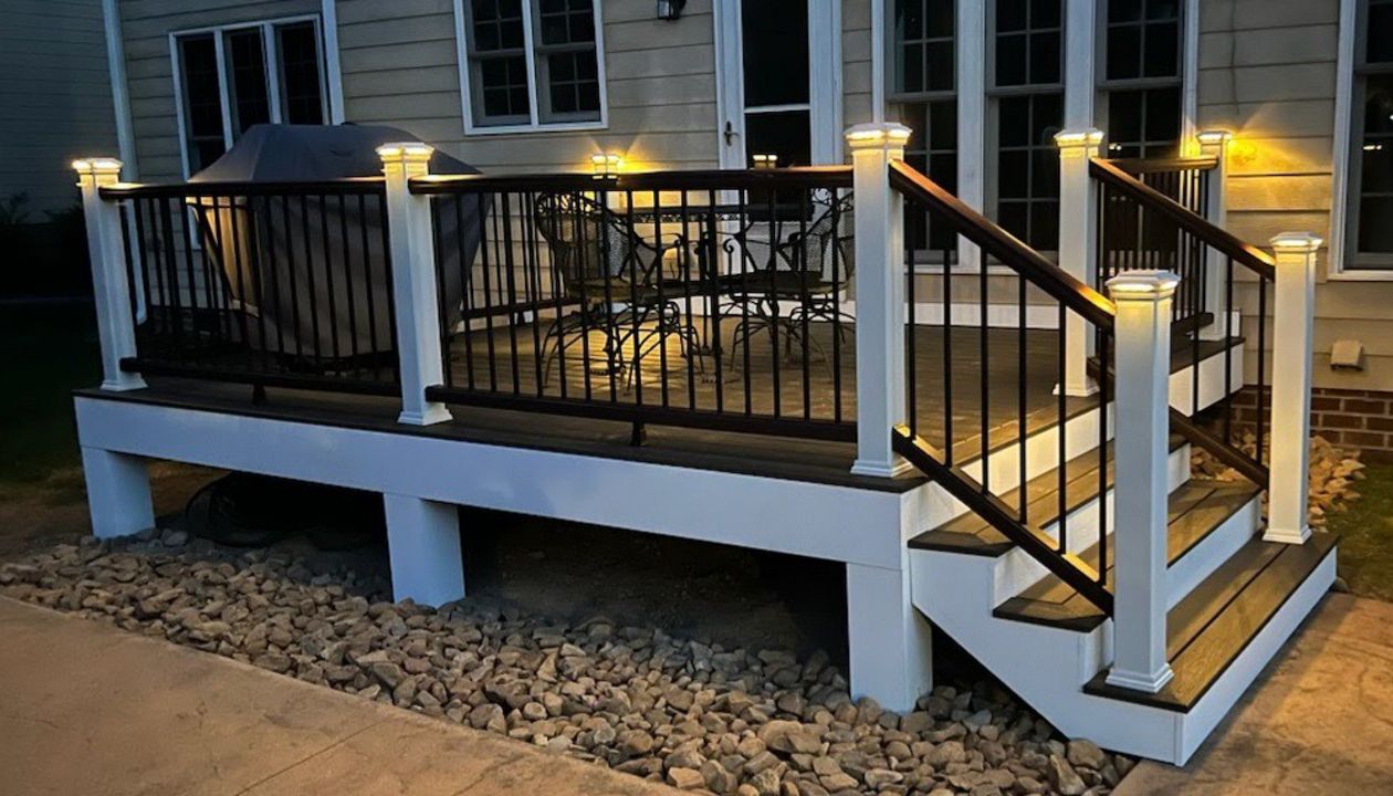Vintage Lantern Trex Transcend Railing With Classic White Posts and LED Post Cap Lights, Knightdale NC