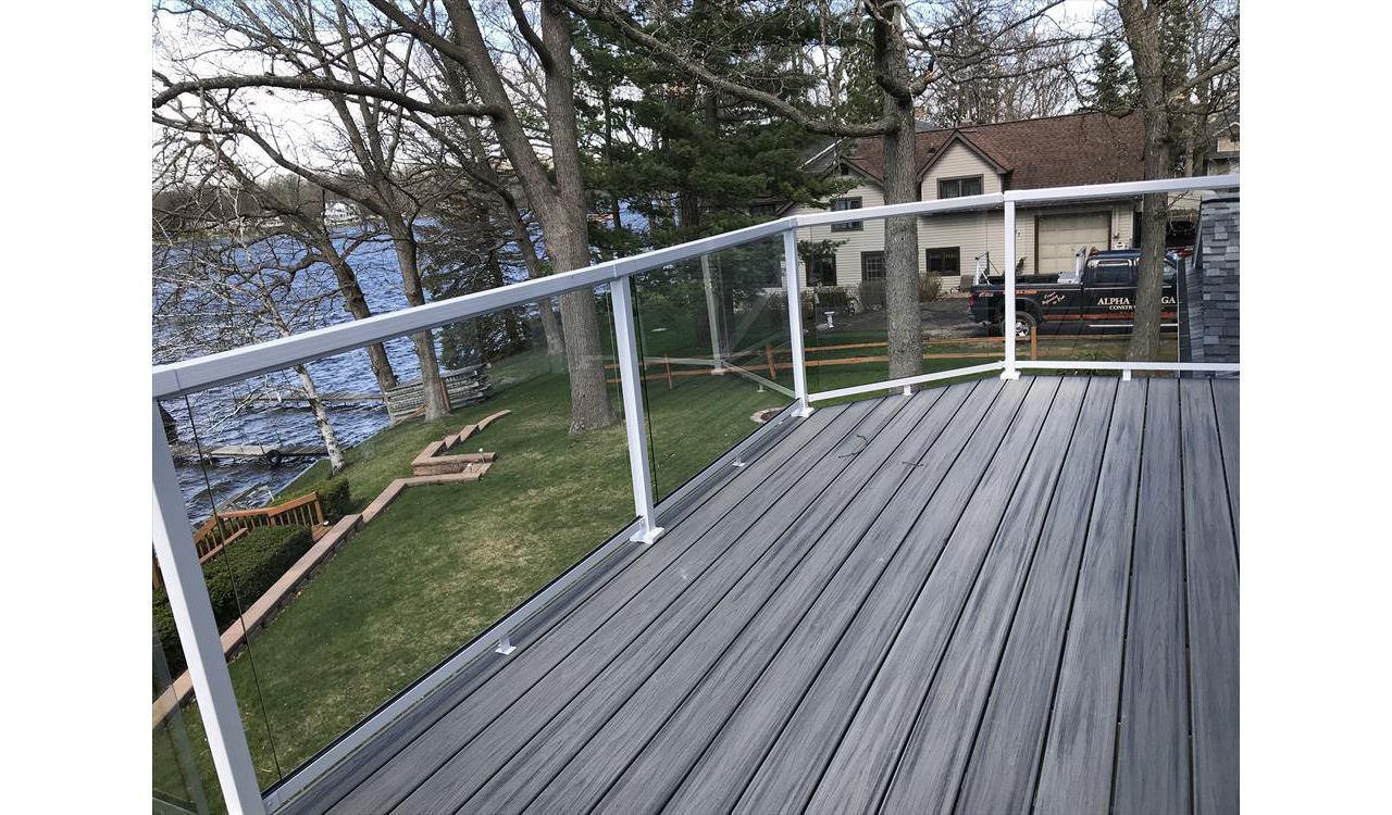Trex Transcend Island Mist decking