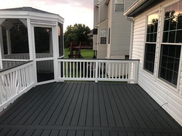 Trex Enhance Clam Shell Deck