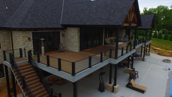 1700 sqft Trex Enhanced Naturals Coastal Bluff with Foggy Warf Picture Frame