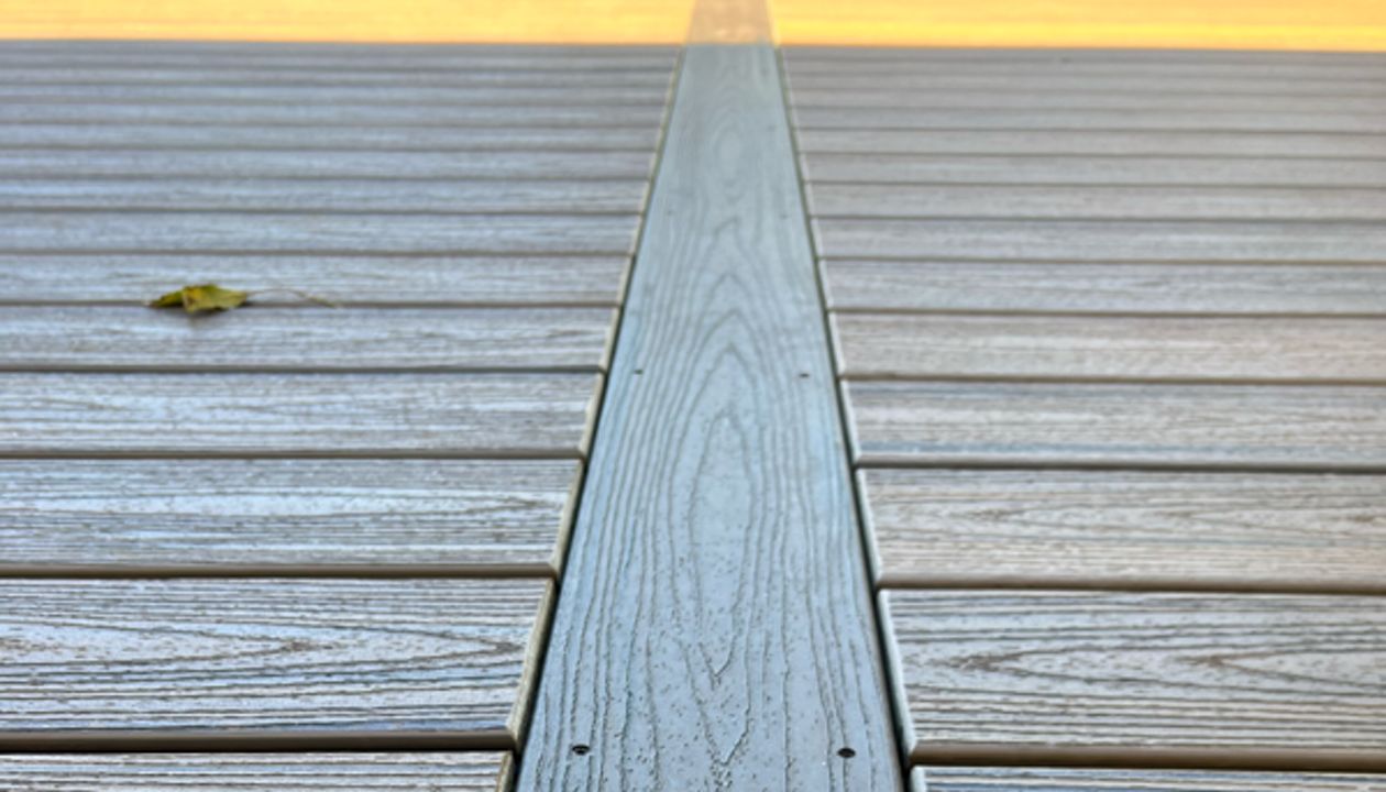 Two-Tone, picture framed, Low maintenance, Trex composite decking, aluminum railing, Rochester, MN area, built by Schmidt Carpentry LLC