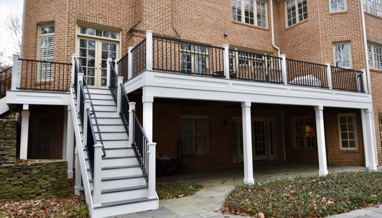 Trex Deck With Trex Black Signature Railing