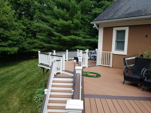 THE DECK 2