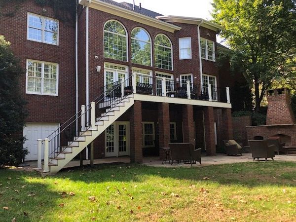 Phenomenal new Trex Enhance Toasted Sand deck in Cary, NC