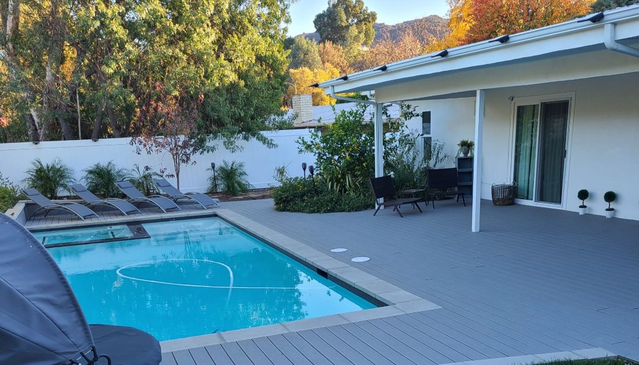 Trex Select Pebble Gray