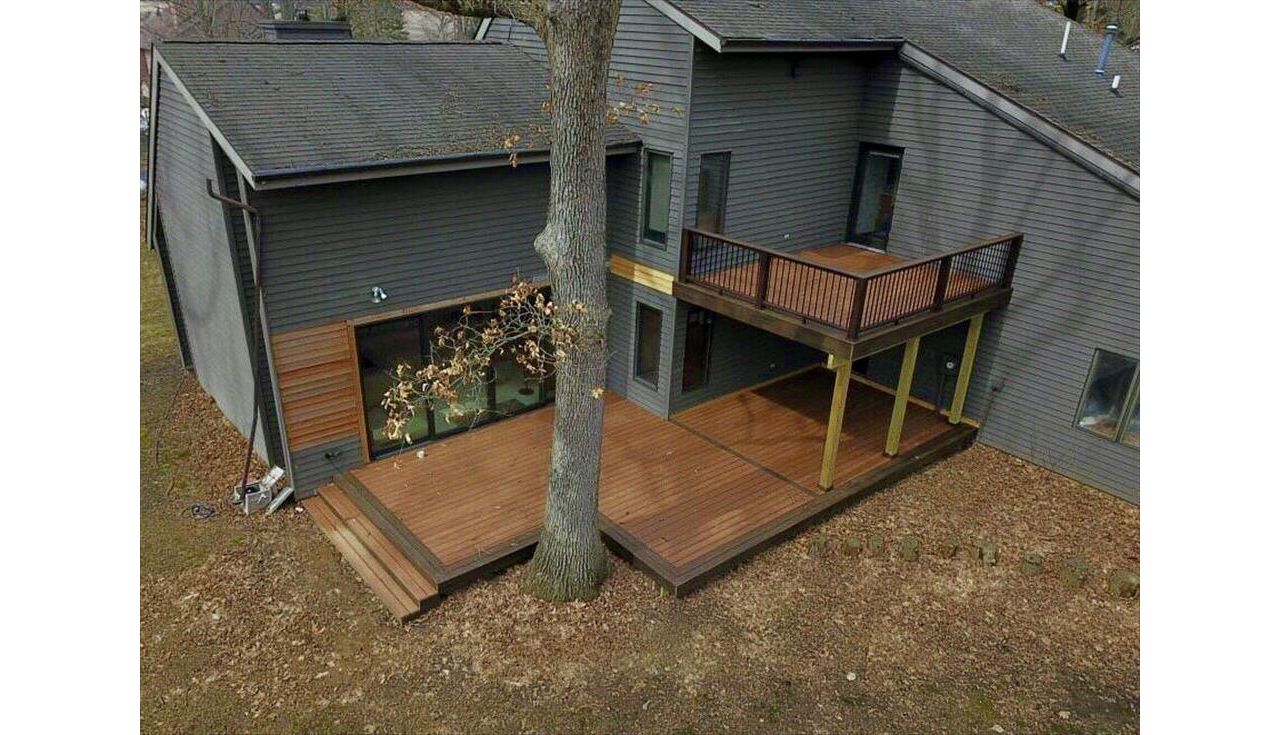 Multi level Trex Transcend deck & Railing in Rantoul iL.