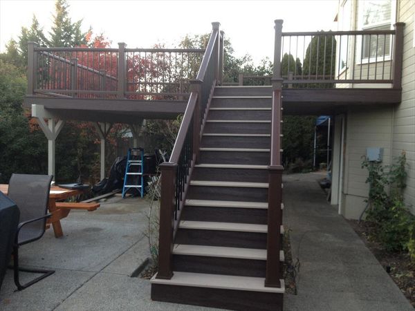 Trasend Rope Swing and Vintage Lantern accent