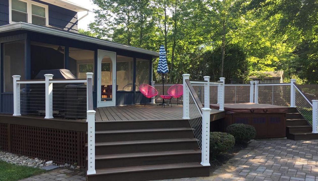 Palisades NY Trex Deck
