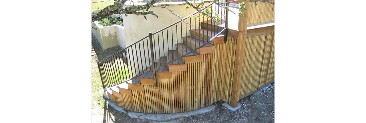 Custom Trex composite circular stairs, Austin, Texas