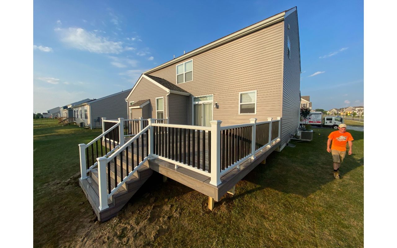 Rocky Harbor with Transcend railing in the color of white.