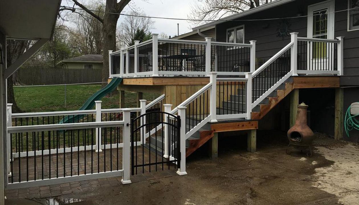 Trex Select Pebble Grey Decking - Zionsville, Indiana