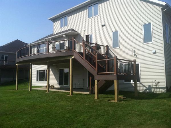 Trex Transcend Vintage Lantern Decking and Railing with Curved Front Radius Edge Rochester MN