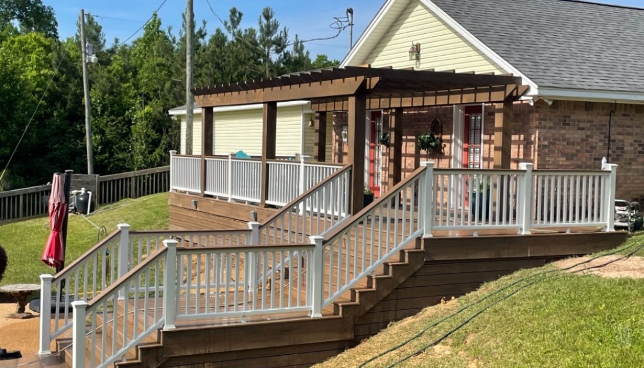 White Transcend Railing with Havana Gold Cocktail Rail