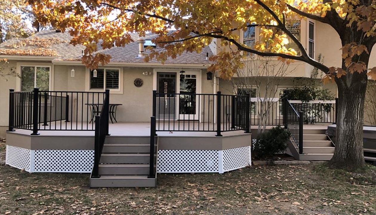 Transcend Rope Swing Deck with Black Metal Rail and White Lattice, Sandy, Utah
