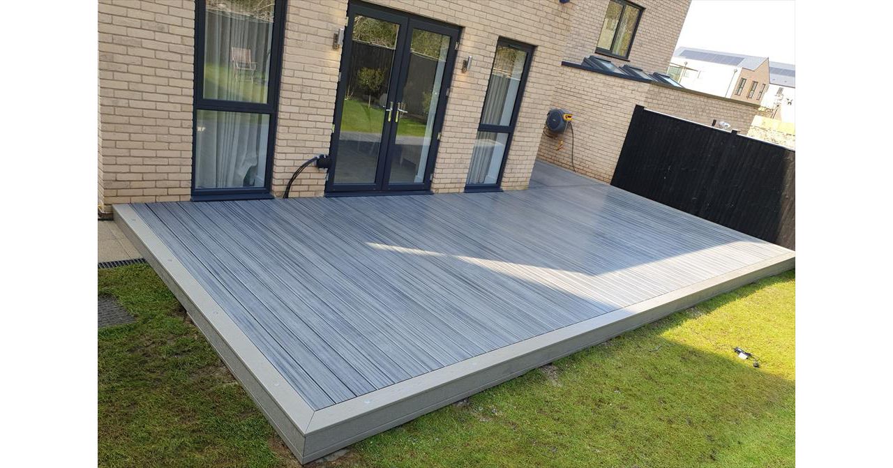 Trex Transcend Island Mist and Trex Transcend Gravel Path Decking in Redhill , England UK