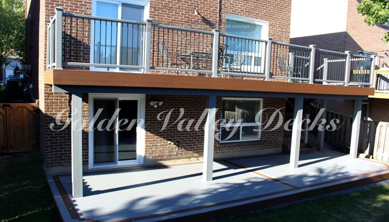 Trex select pebble grey and Saddle