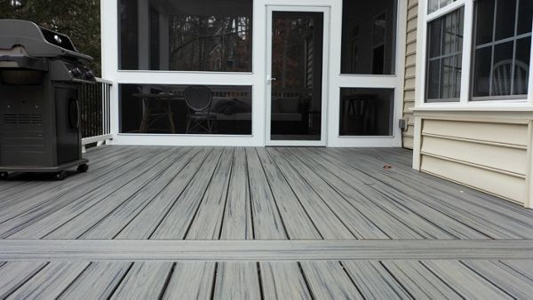 Trex Transcend Island Mist with Select Railing - Charlottesville