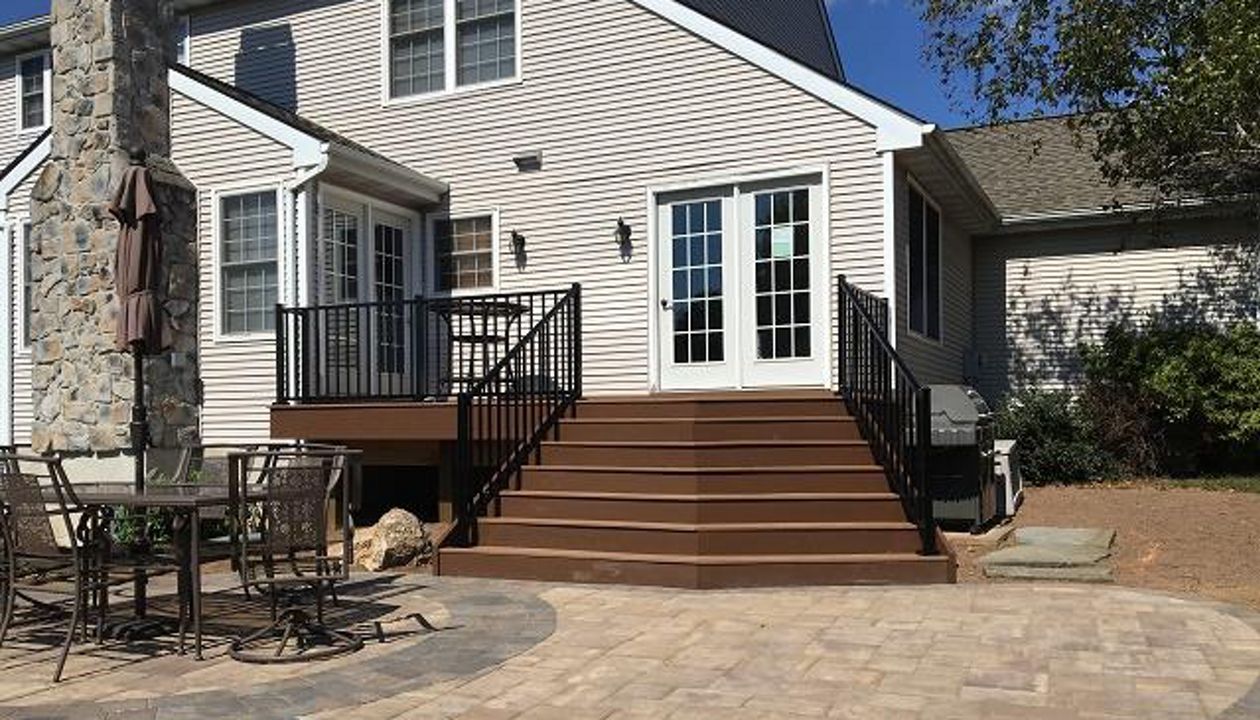Trex Enhance Beach Dune with Saddle Stairs in Wyomissing pa